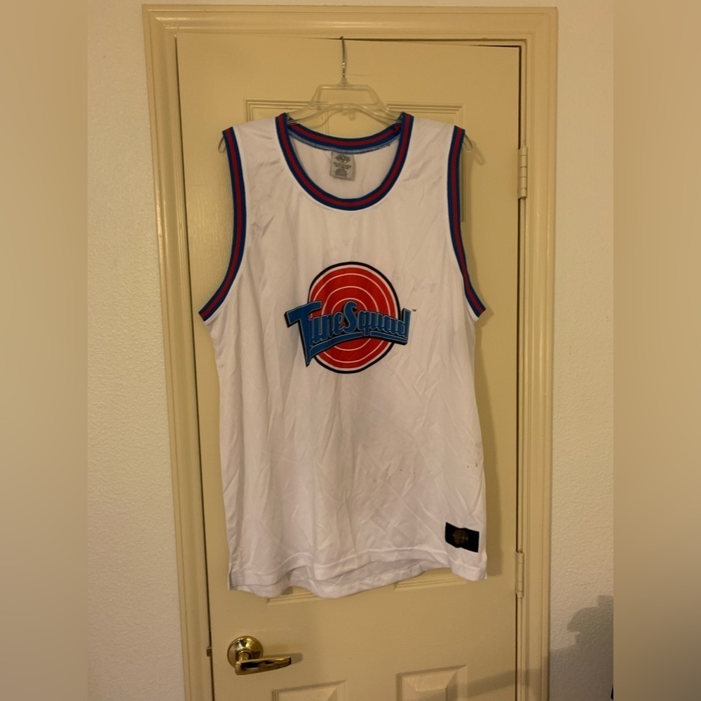 MENS LOONEY TUNES SQUAD WHITE  BASKETBALL TANK XL SPORTS MOVIE MEMORABILIA